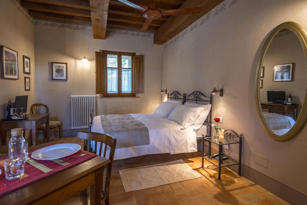 Podere Carceroni Poggi del Sasso Buitenkant foto
