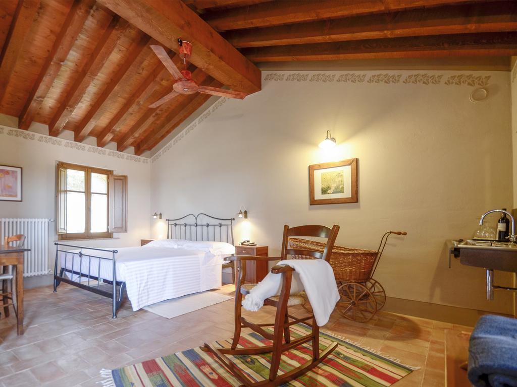 Podere Carceroni Poggi del Sasso Buitenkant foto