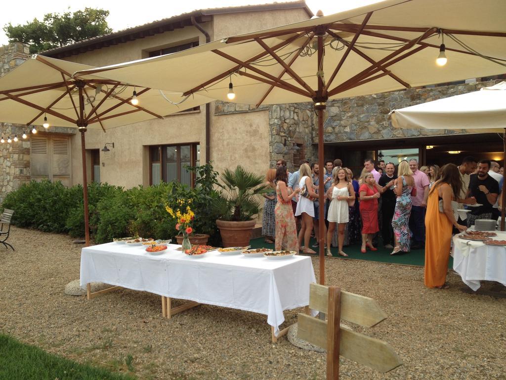 Podere Carceroni Poggi del Sasso Buitenkant foto
